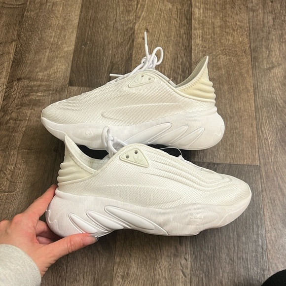 ADIDAS SNEAKERS - Picture 1 of 5